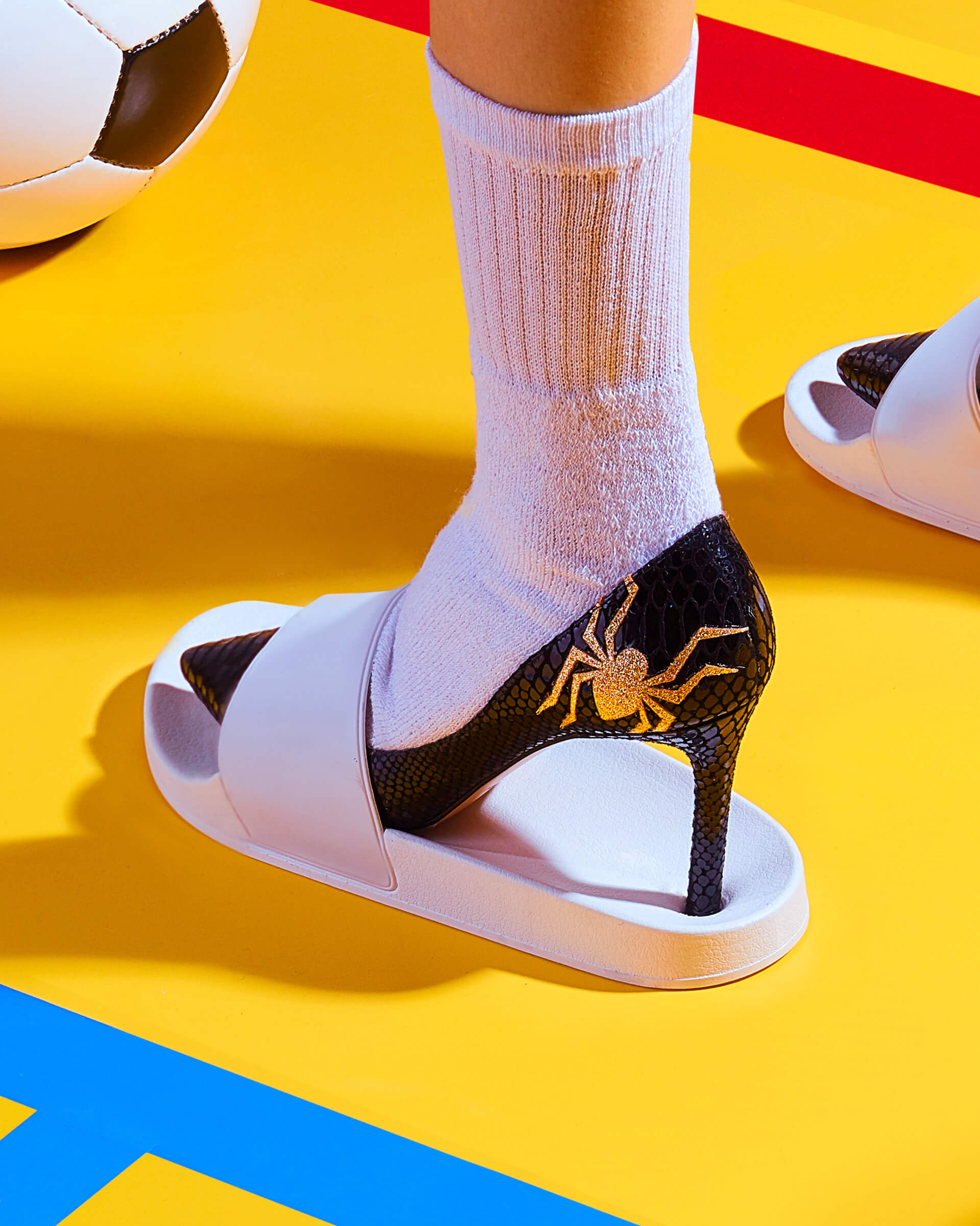 hold-on-please-patricia-blanchet-thomas-weil_10