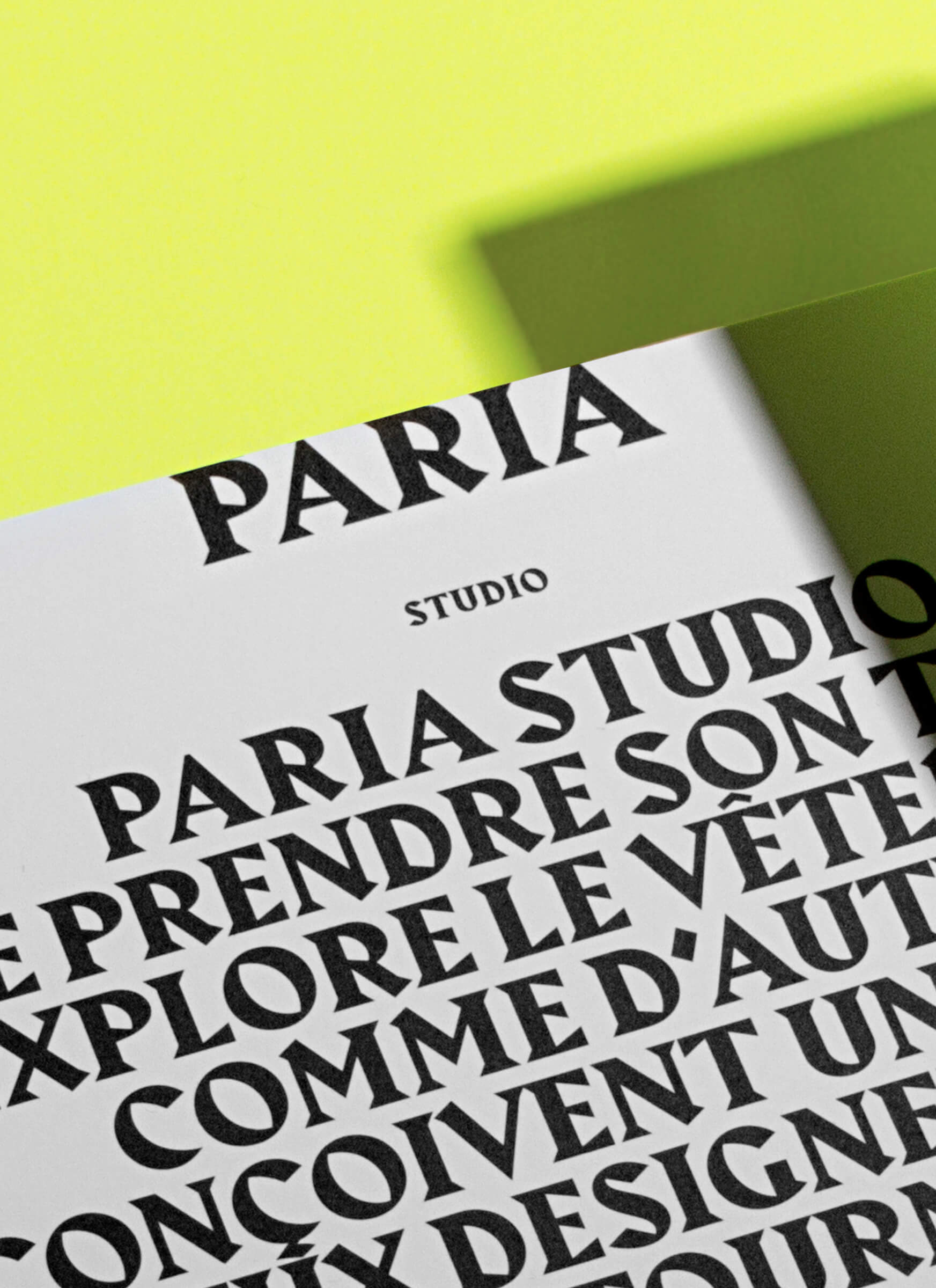 hold-on-please-paria-thomas-weil_07