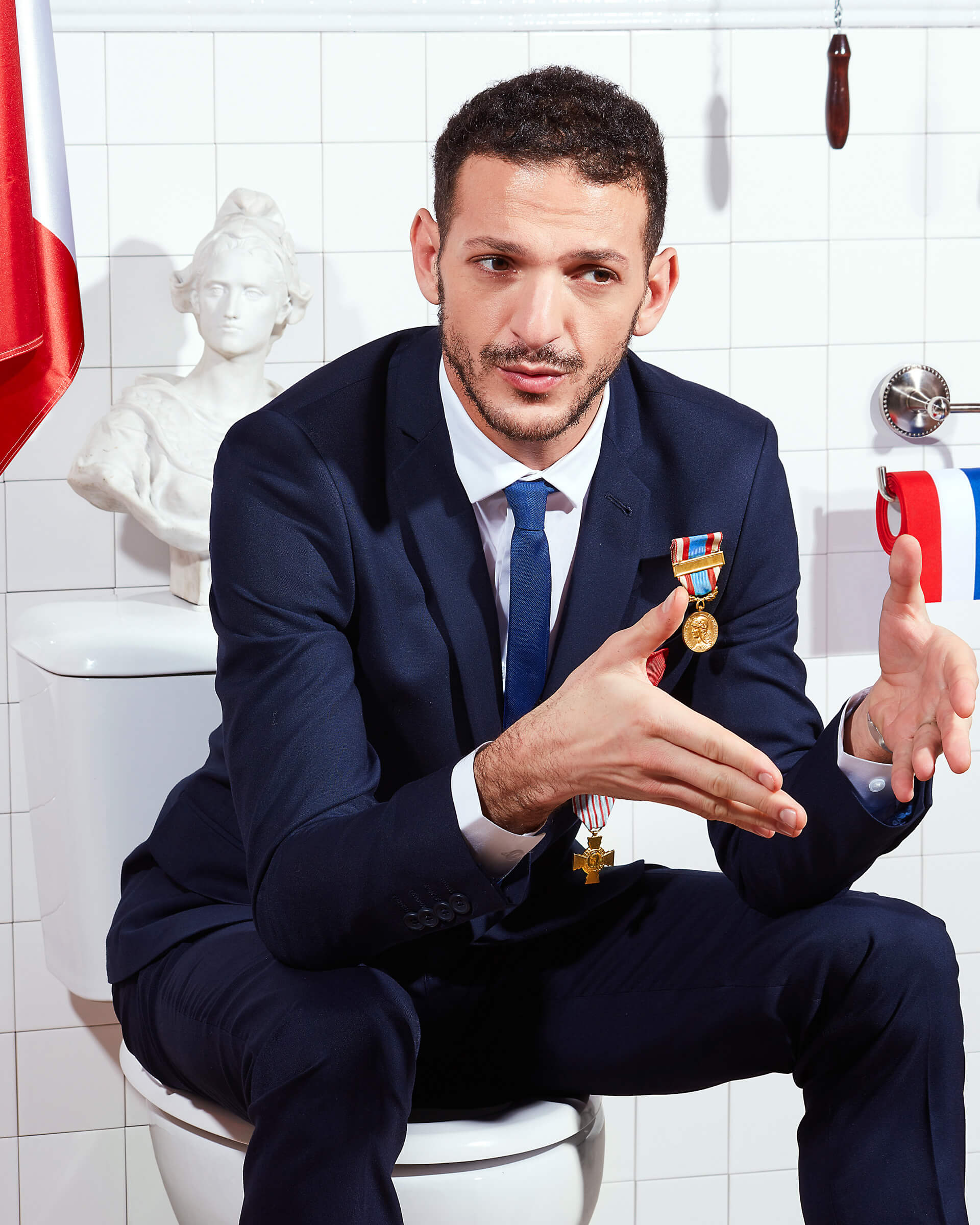 hold-on-please-still-life-thomas-weil-12