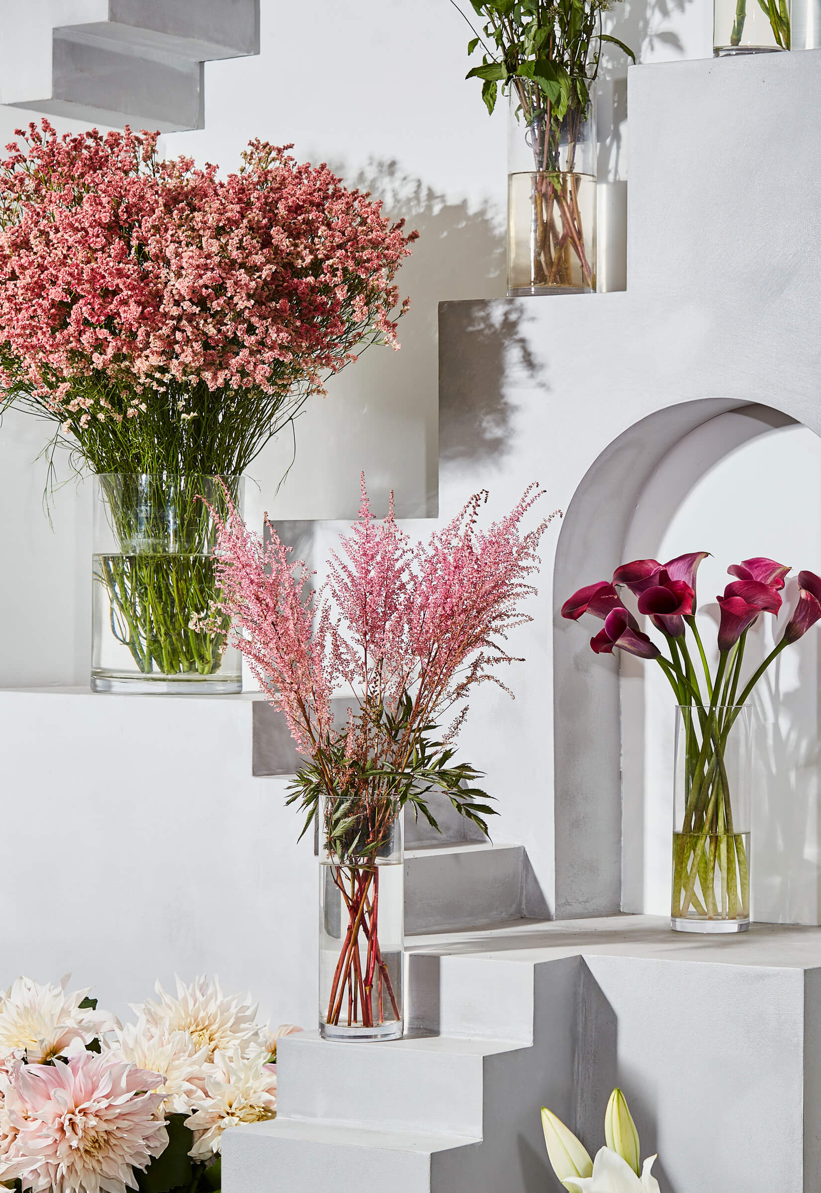 hold-on-please-vertical-thomas-weil-11