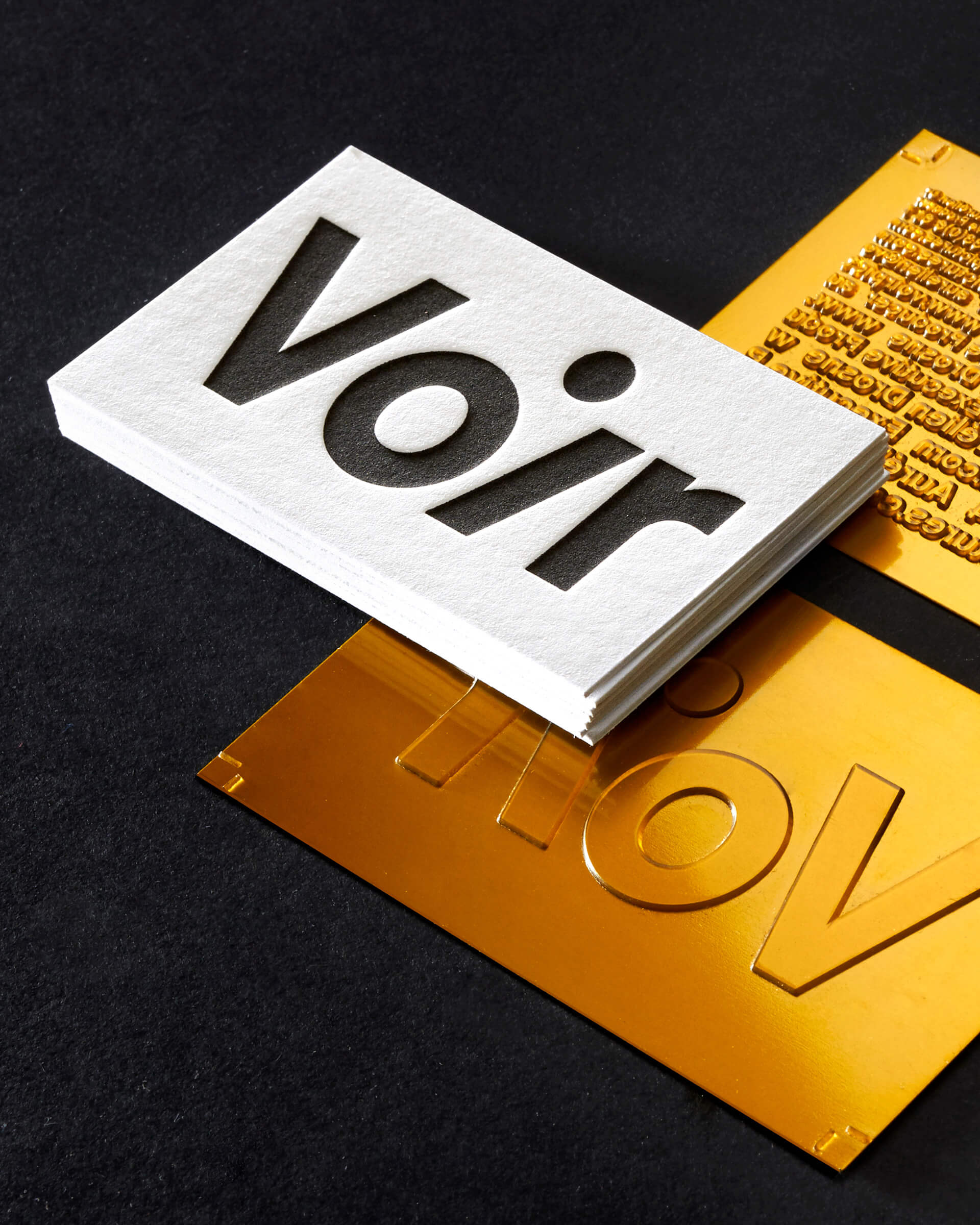 hold-on-please-voir-thomas-weil-02